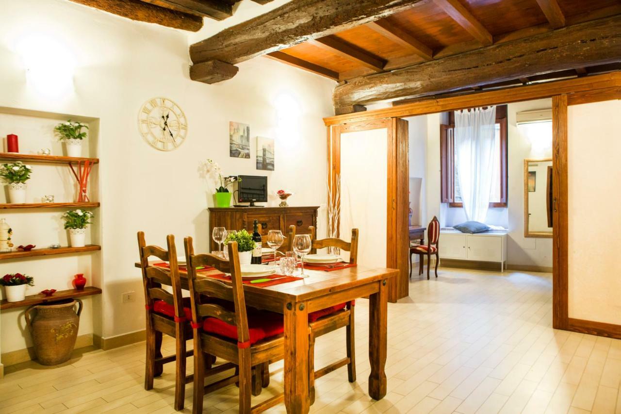 Art Apartment Vicolo Del Panico Florence Exterior photo